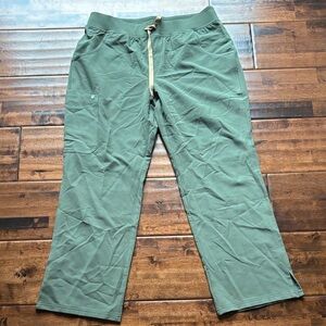 Figs Kade Cargo Scrub Pants™
